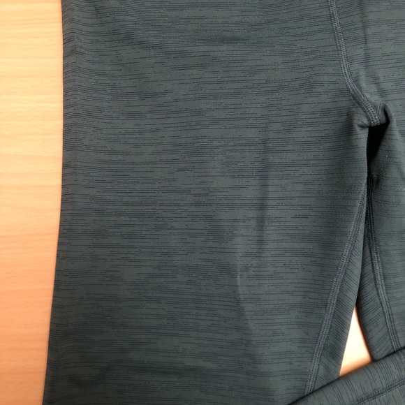 !LAST DAY!  Outdoor voices techsweat 7/8 flex XL - Picture 5 of 7